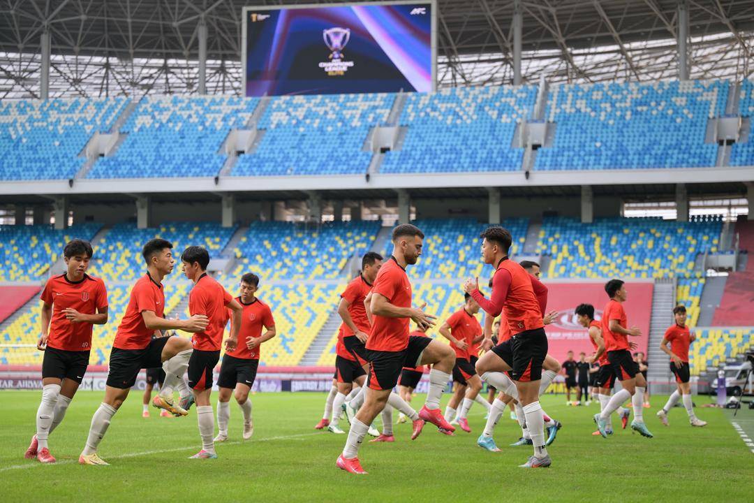 关于里程碑夜!成都蓉城复出首秀,NBA总决赛清晨刷纪录,赛场秩序良好,细节决定成败的信息 关于里程碑夜!成都蓉城复出首秀,NBA总决赛清晨刷纪录,赛场秩序良好,细节决定成败的信息